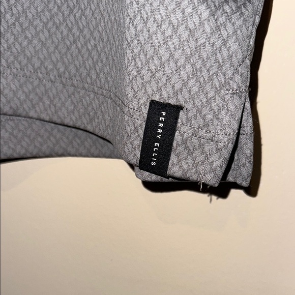New Perry Ellis Gray Polo Shirt Classic Design - Picture 4 of 9